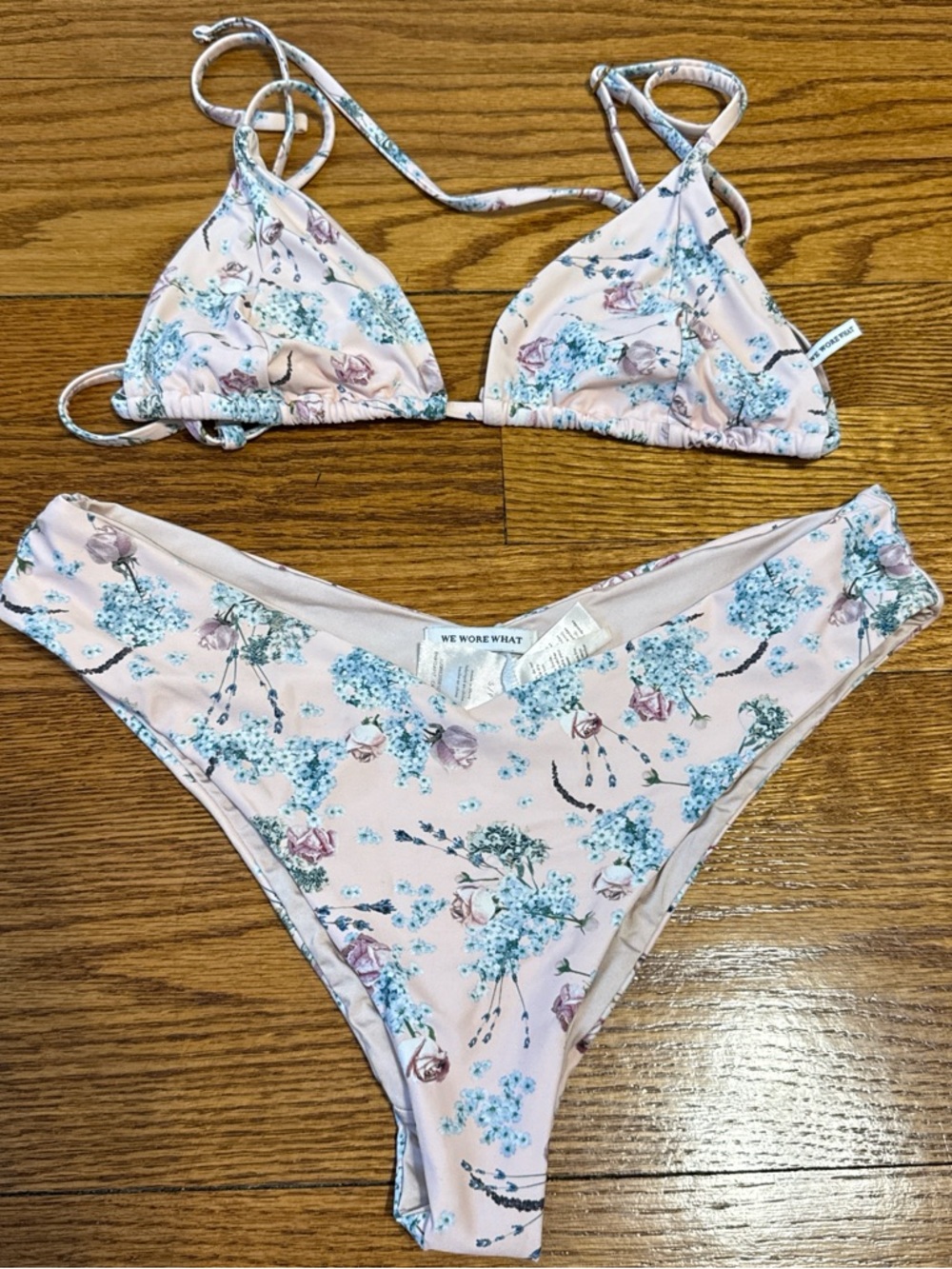 WeWoreWhat bikini set - floral S - Picture 2 of 6